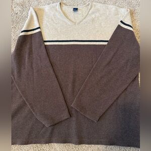 Vintage Lands' End Men's V-Neck Sweater